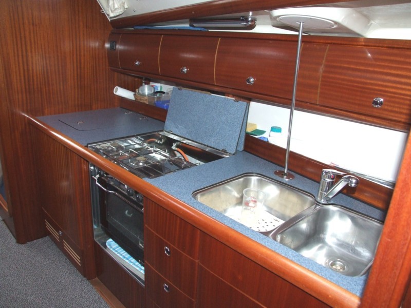 Bavaria 38 -20.jpg